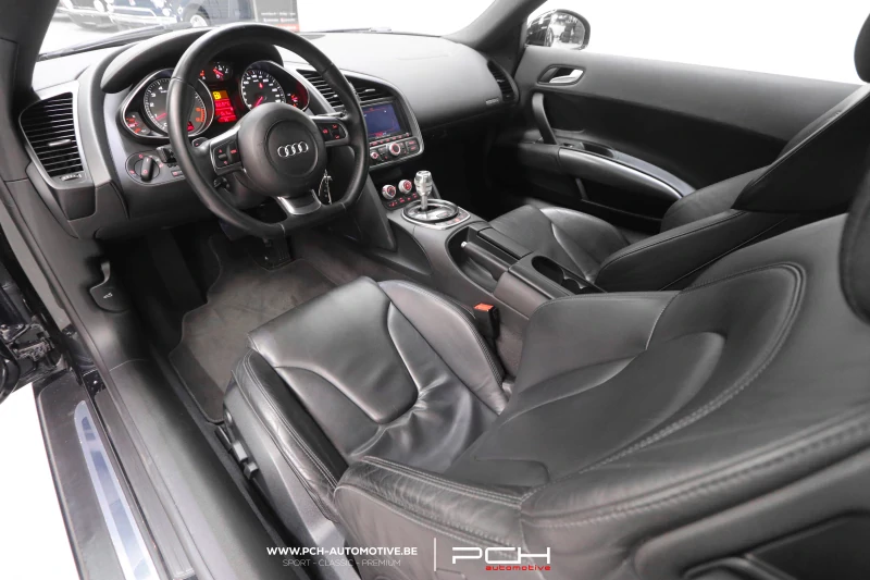 AUDI R8 4.2i V8 FSI 420cv Quattro R-Tronic - 2008