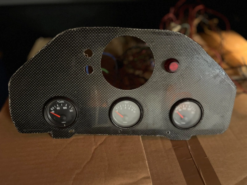 Planche de bord Peugeot 106 gra / f2000