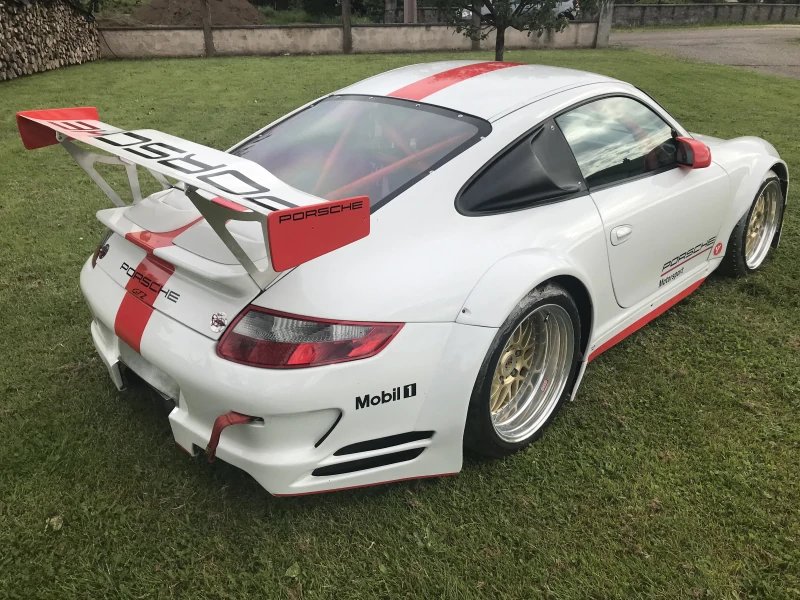 Porsche GT2
