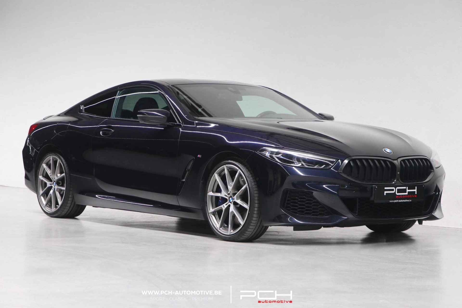 BMW M850i Coupé xDrive 4.4 V8 530cv Aut.