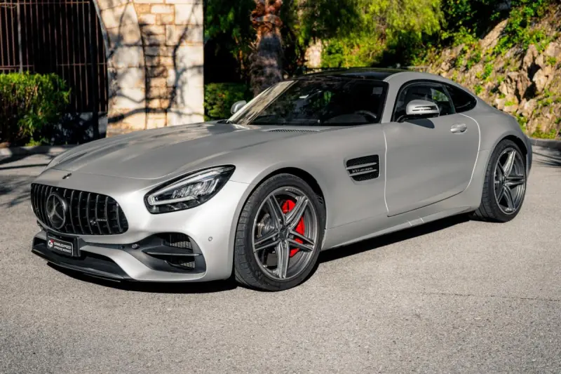 MERCEDES AMG GT