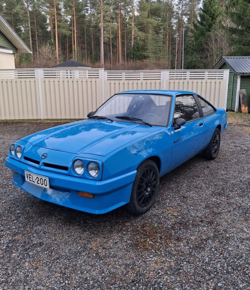 Opel Manta 2.0 16V
