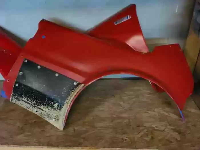 Bodywork parts for wide-track Saxo
