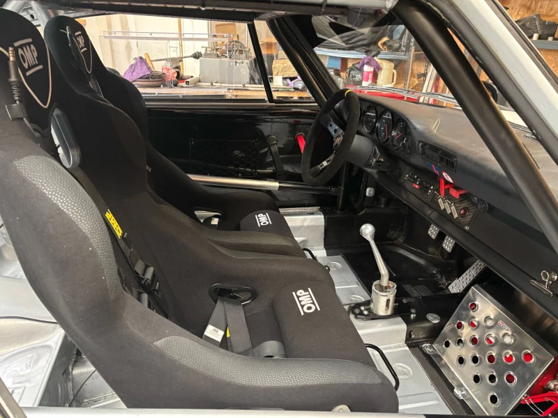 Brand new Porsche 911 3.0sc group 4 !