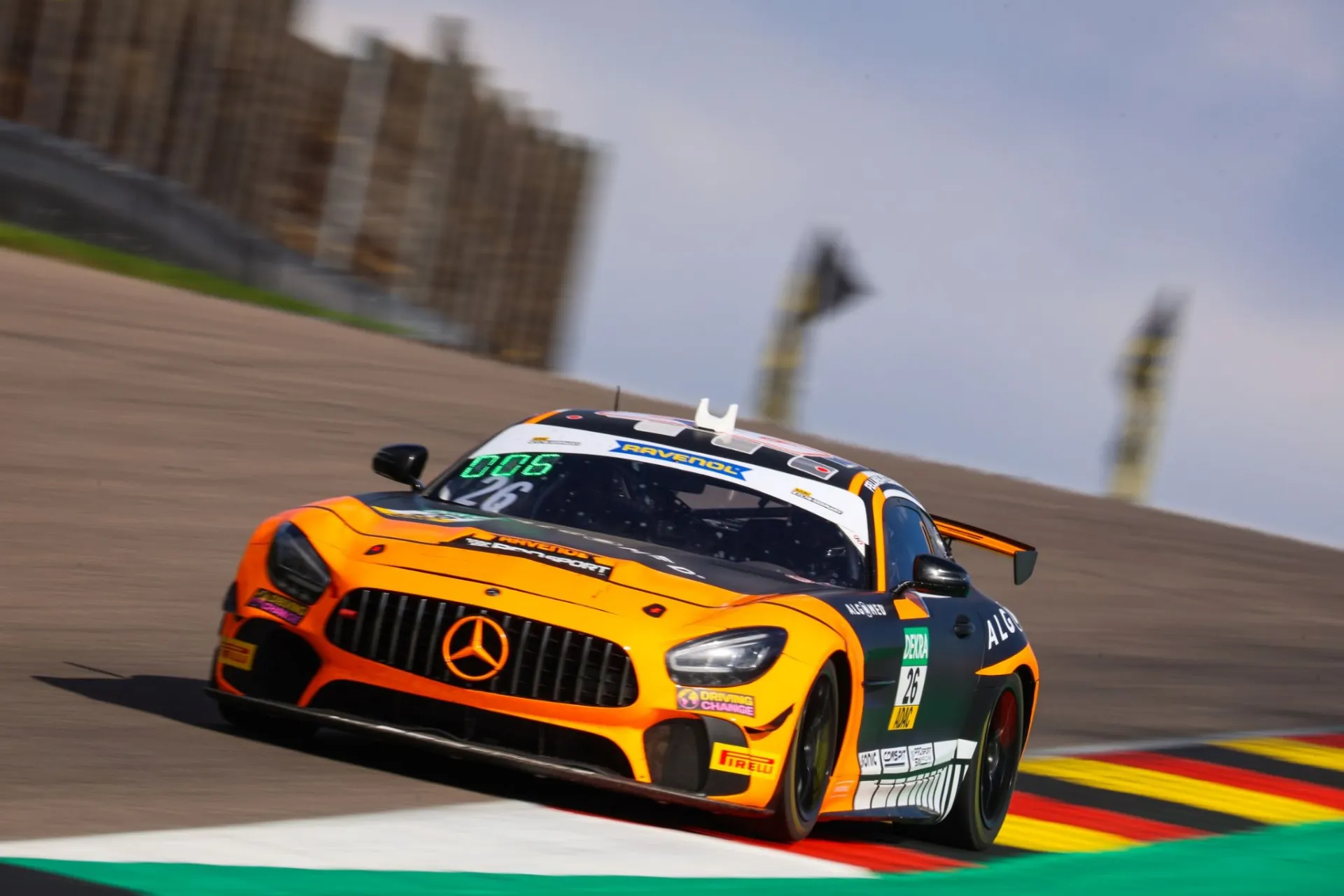 Mercedes-AMG GT4 (2022), spécifications EVO 2025, remise à neuf en juillet 2026 – photo 2