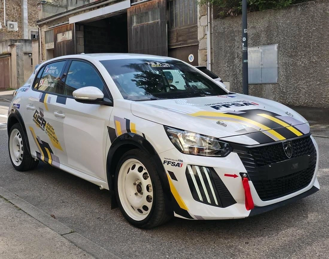 JLA rally rents the new 208 Fr6 – photo 1