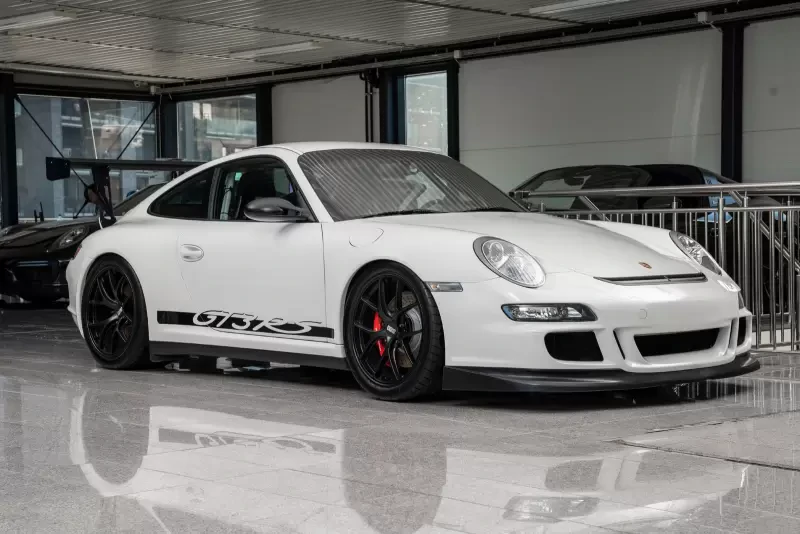 Porsche 997.1 GT3 RS - Clubsport conversion with racing character