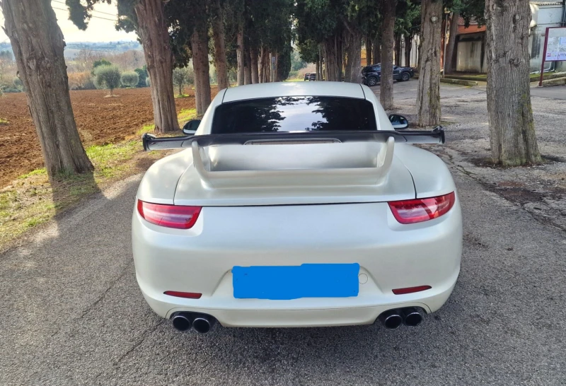 Porsche 911 type 991 Carrera