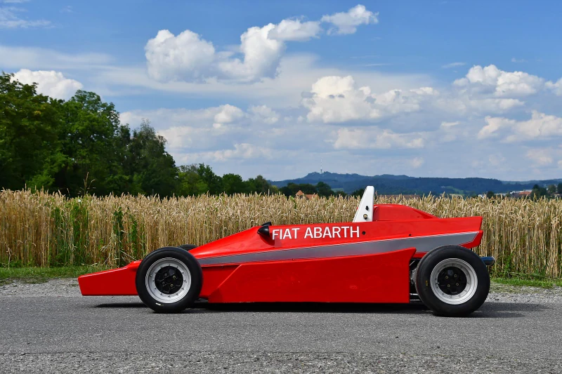 Fiat-Abarth Formula 2000 Race Car 1980 - 1 de 150