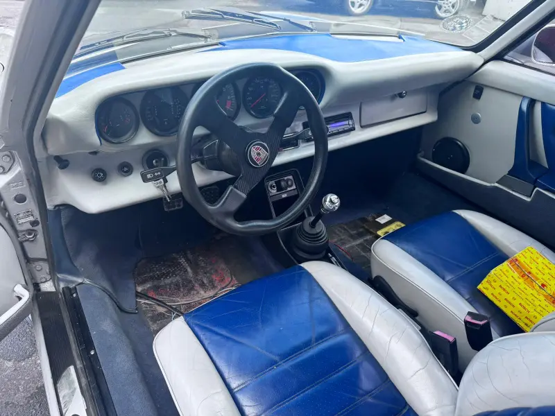 Porsche 911 2.4 E - 06/1972 - 131 327 km
