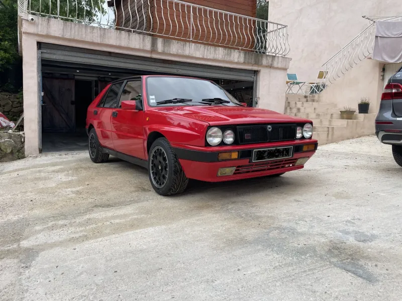 LANCIA DELTA INTEGRALE 16 V
