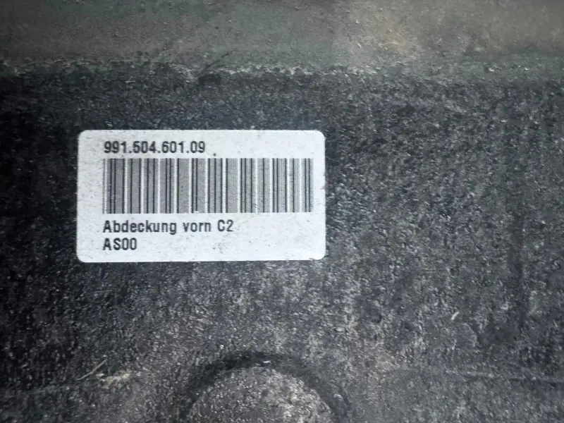 Cache sous caisse avant Porsche Cayman GT4 RS - 99150460109