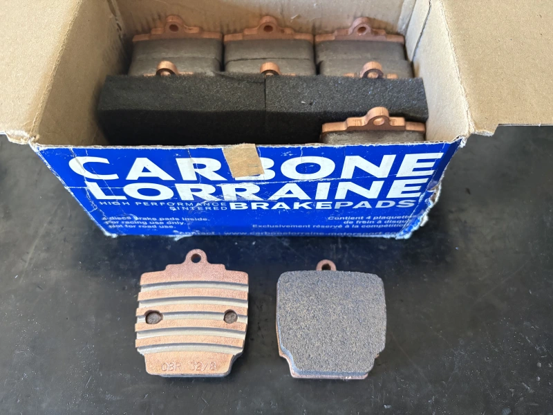 12 CL Brakes RC8R brake pads – Alcon 12-piston – 306 / Mégane Maxi