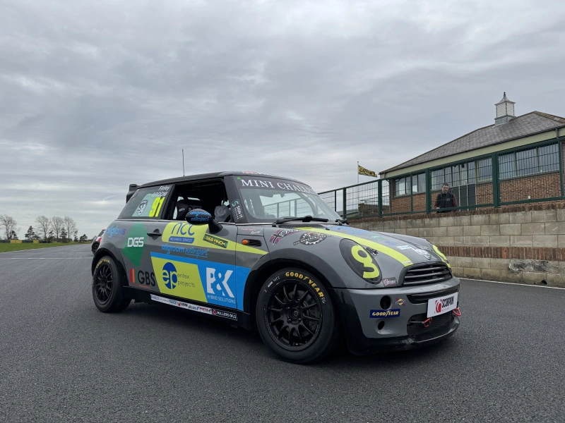 Mini Challenge Trophy car for sale
