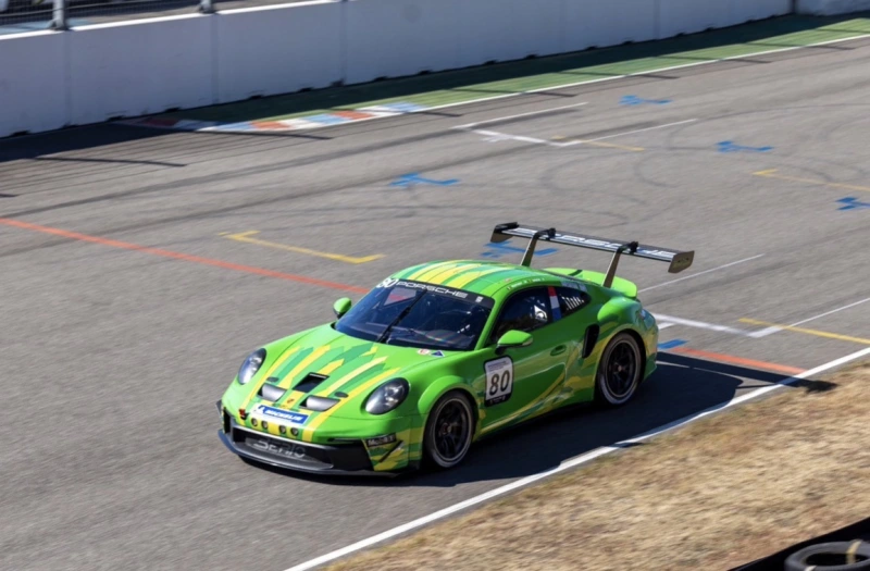Porsche 992 GT3 CUP avec ABS et TC 80heures / 12859km