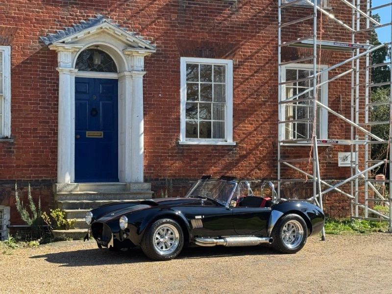 Cobra by DAX, châssis De-Dion, 5.7 V8