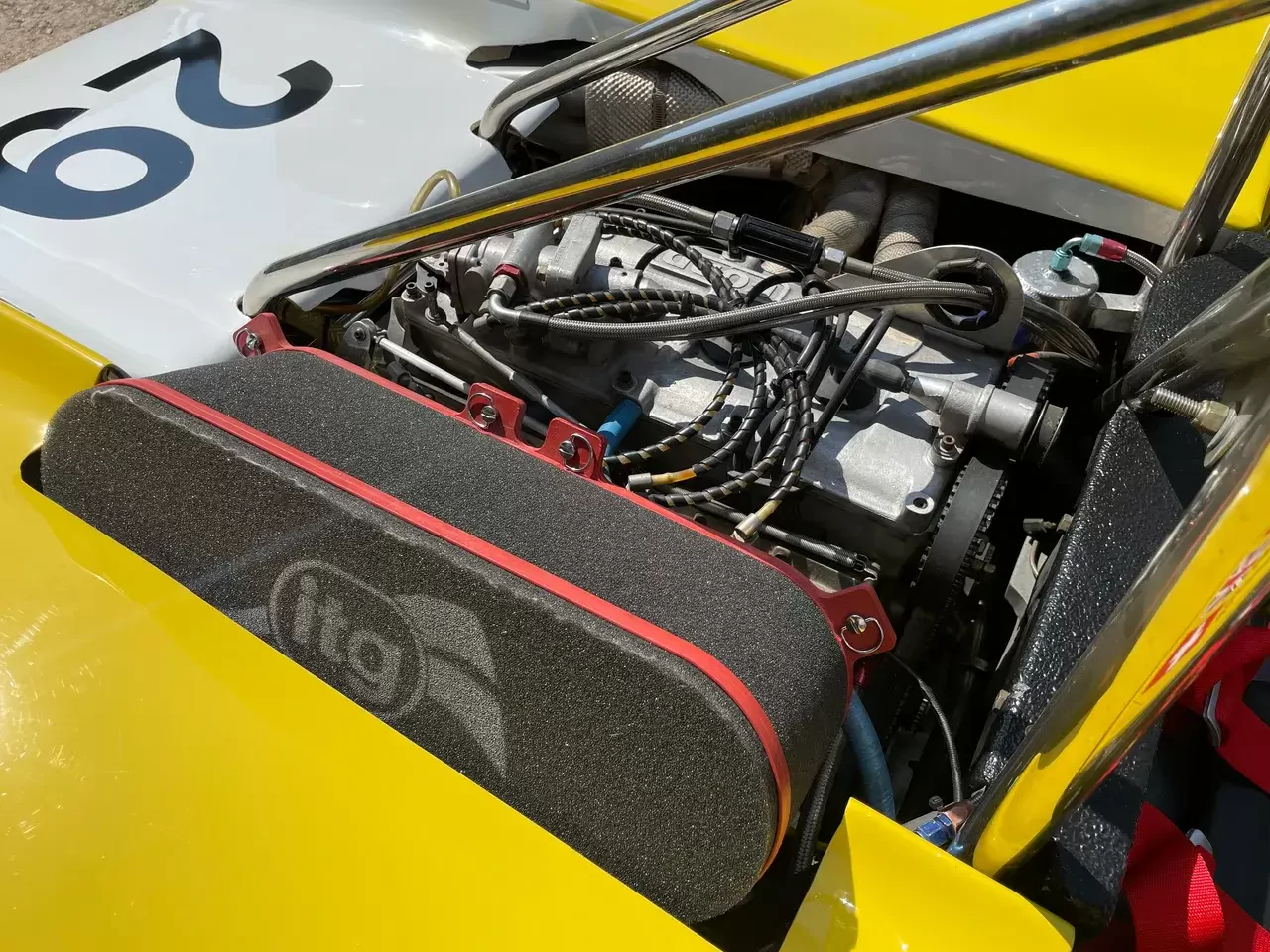 LOLA T212 - 1971 #HU29 EN BAISSE !