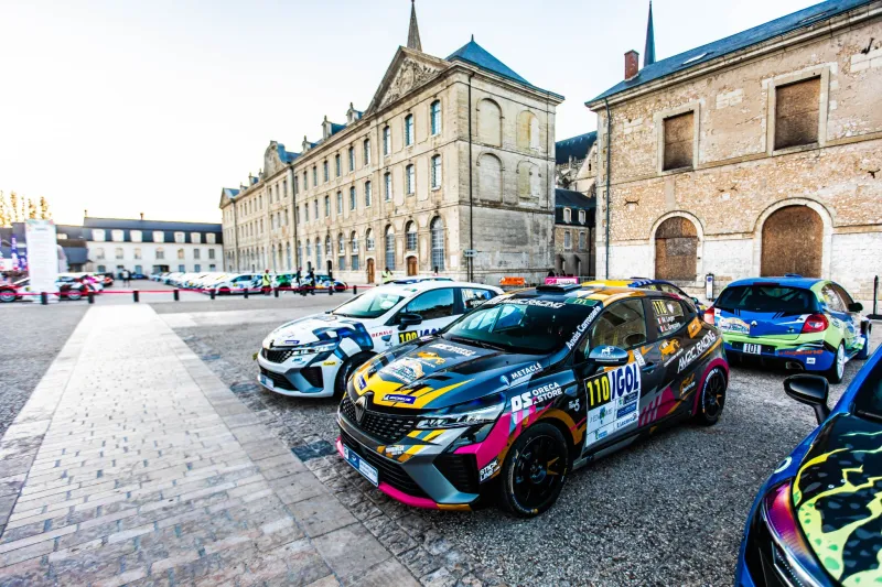 Renault Clio Rally5 / RC5 Asphalte 800 KMS