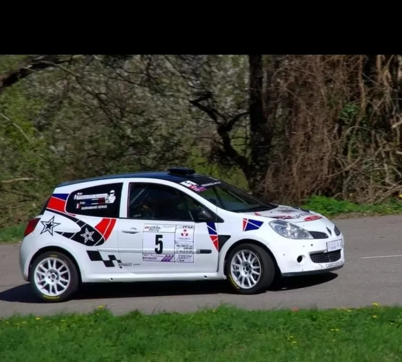 Clio R3 max 250 chv