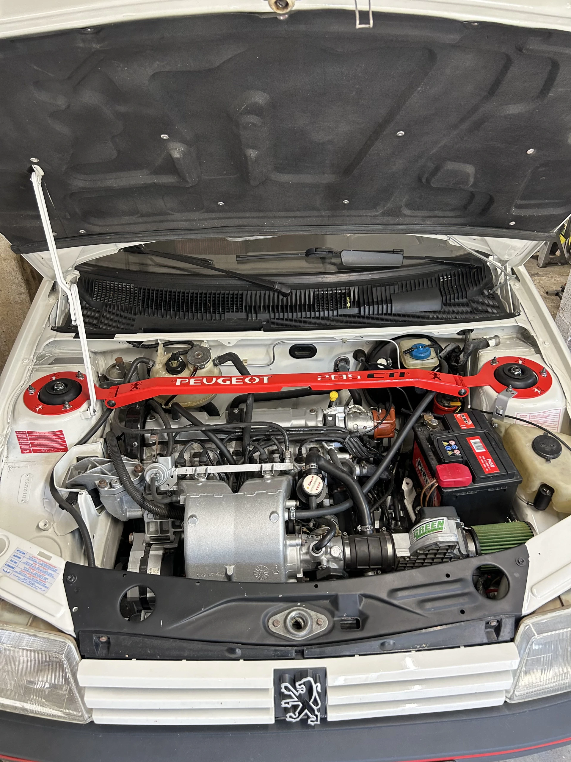 Peugeot 205 GTI 1.6l 105ch de 1986