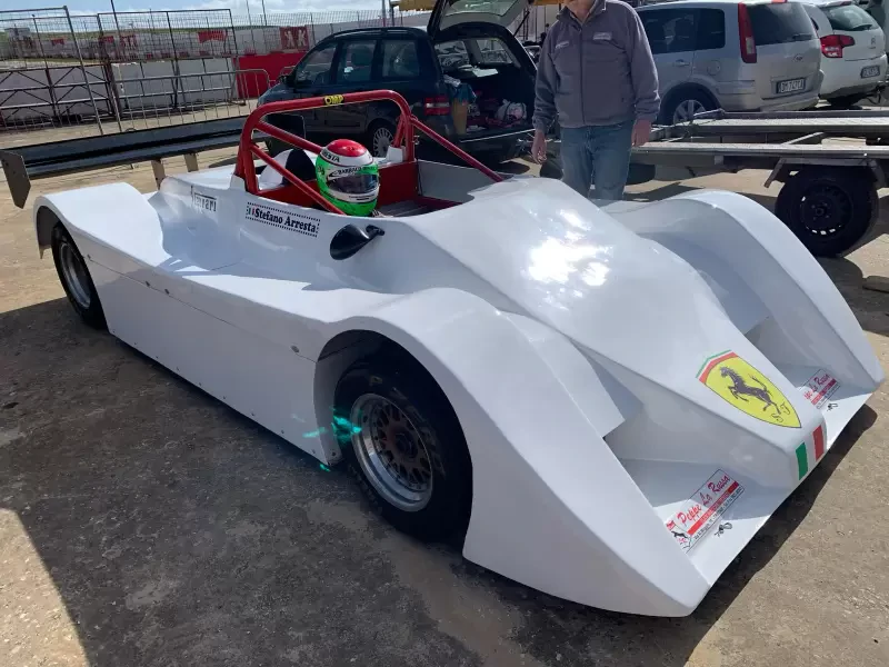 SPORTS HISTORICAL PROTOTYPE FERRARI 3.0 8 CYLINDER