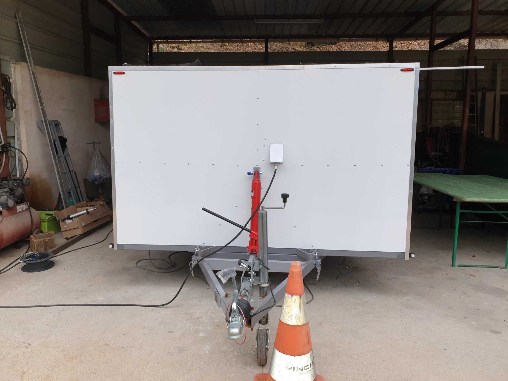 Proto and single-seater trailers