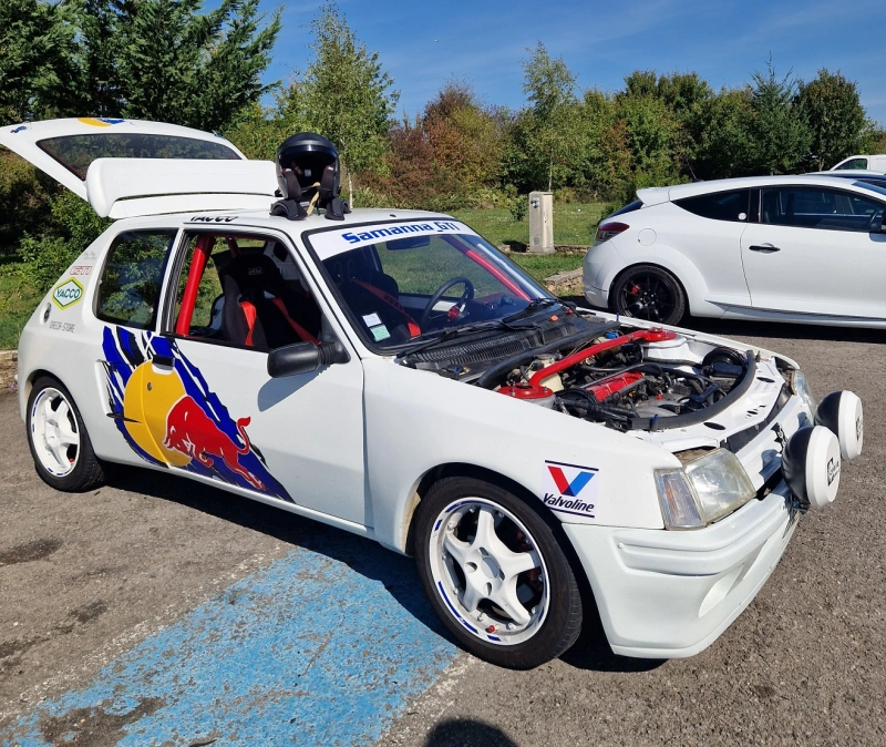 Peugeot 205 gti