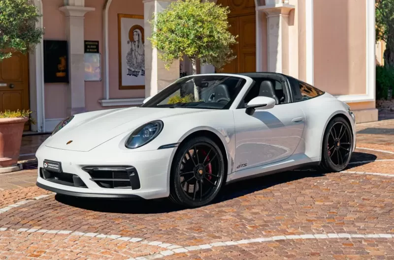 PORSCHE 911 TARGA 4