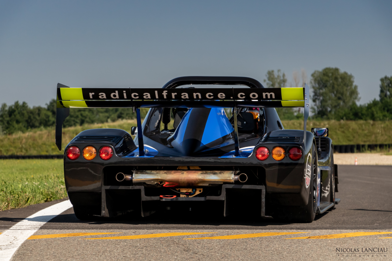 RADICAL SR8  V8 2.7L