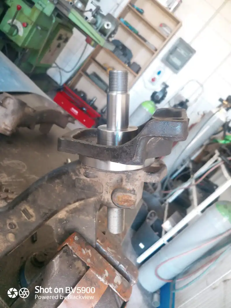 douille de bras de suspension réglable pour Peugeot 206