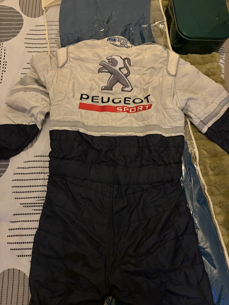 Combinaison Peugeot sport