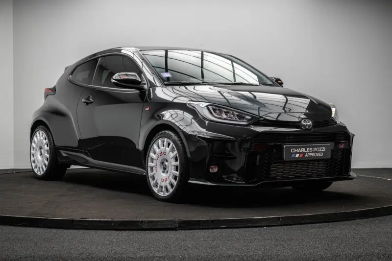 TOYOTA YARIS GR 86 TRACK