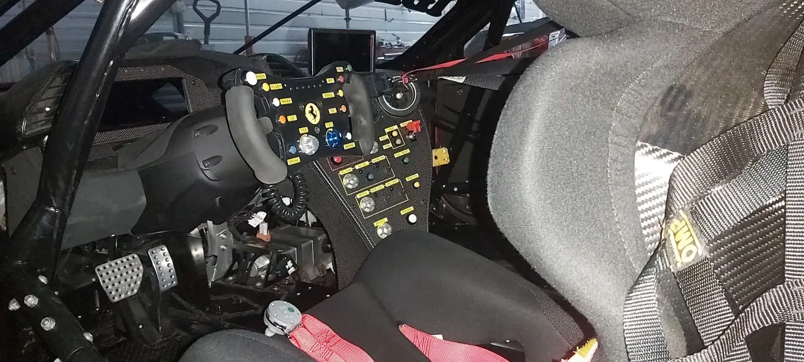 Ferrari 488 Challenge Evo - Gr.1 EHC Champion 2024 – photo 3