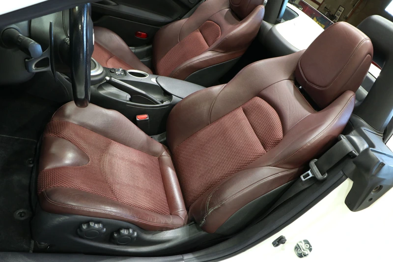 NISSAN 370 Z roadster