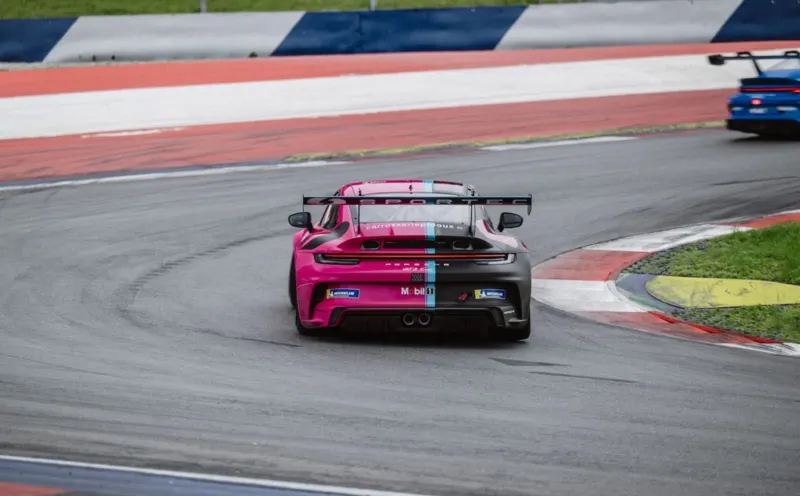Porsche 992 GT3 CUP