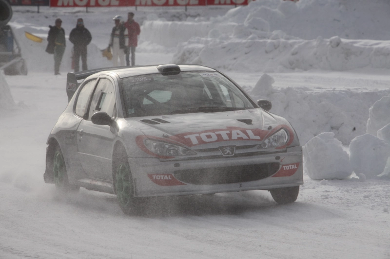206 WRC EX GLACE EX VOITURE DU FILM MICHEL VAILLANT