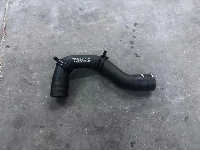 Durite vase expansion Porsche Cayman GT4 RS 98110627500
