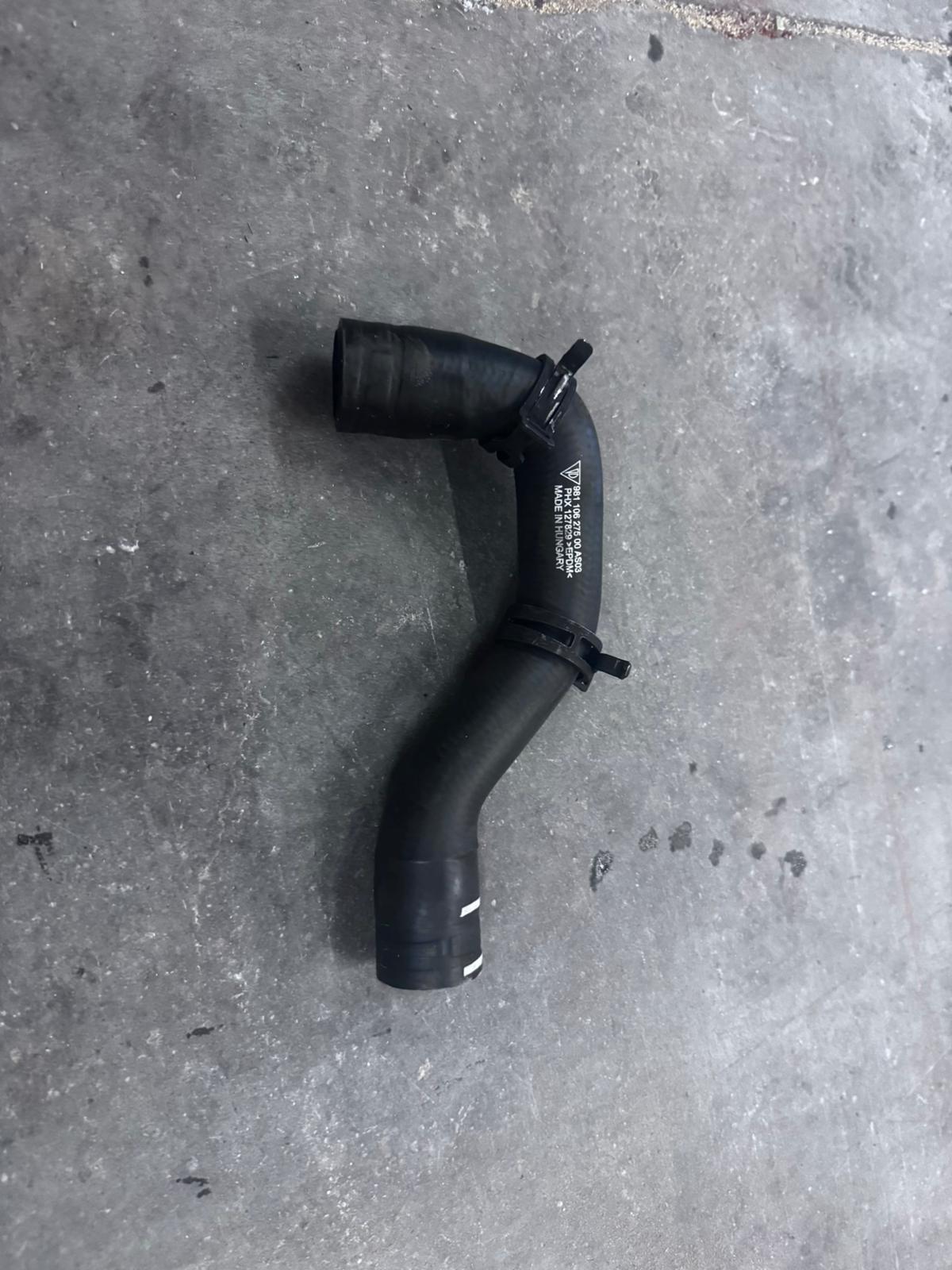 Durite vase expansion Porsche Cayman GT4 RS 98110627500
