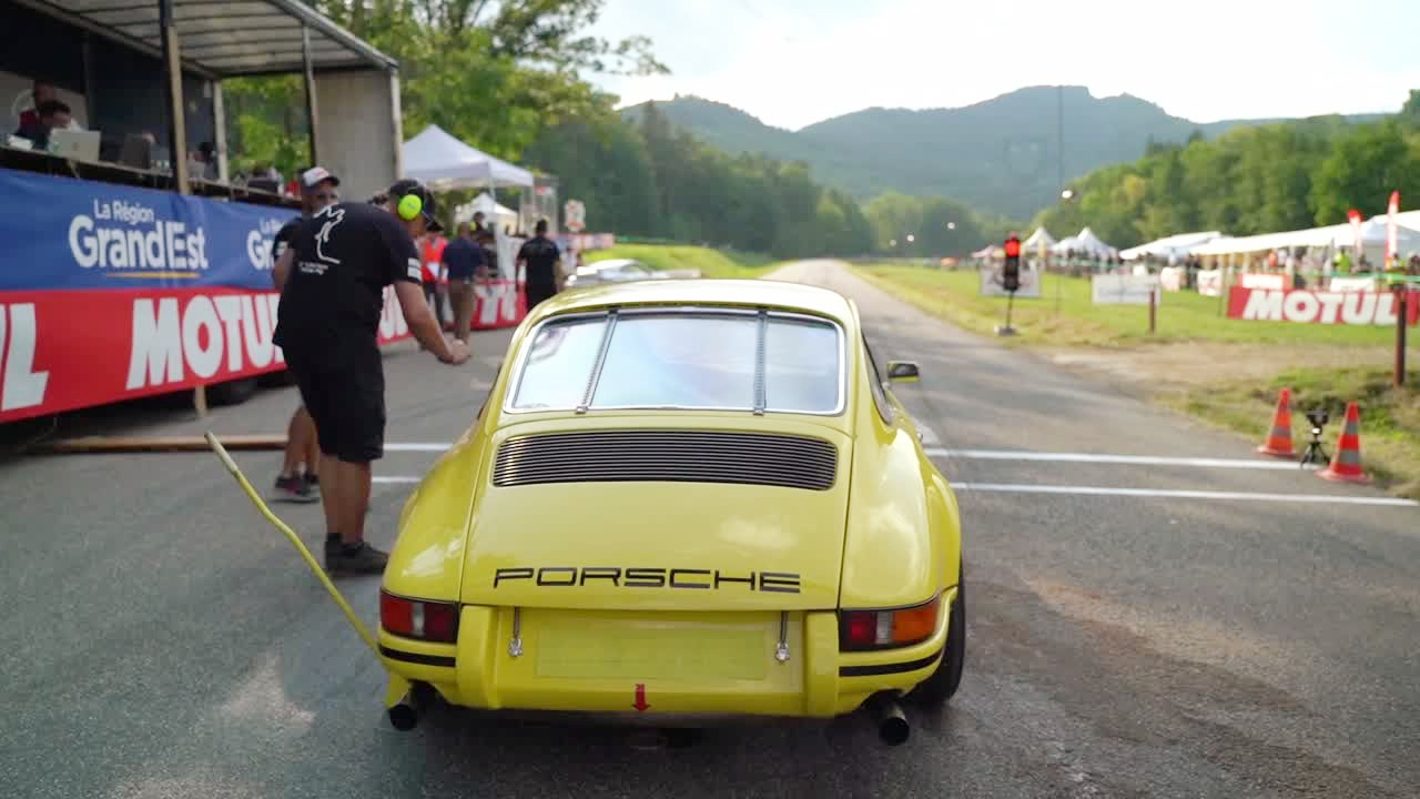 Porsche 911 Group 4 – photo 3