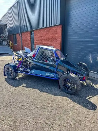 PETERS 4X4 2025 VOLVO 3.0L – photo 1