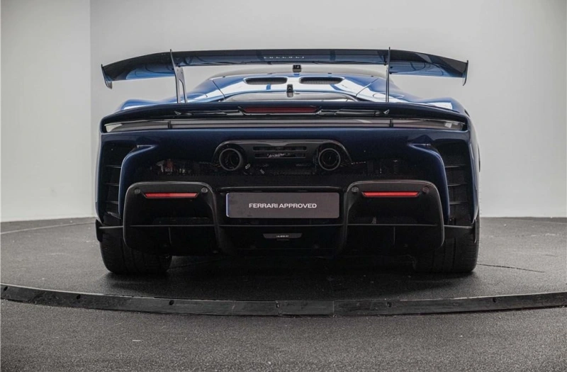 FERRARI SF90 XX STRADALE