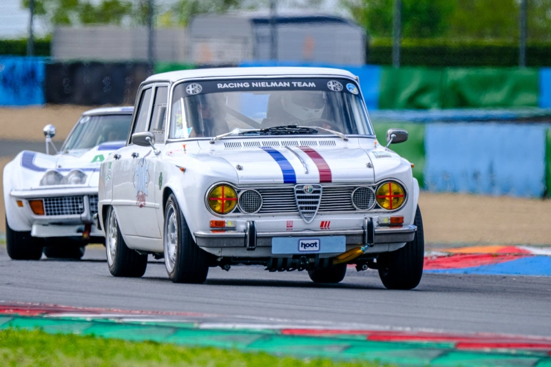 ALFA ROMEO Giulia 1967 route et piste