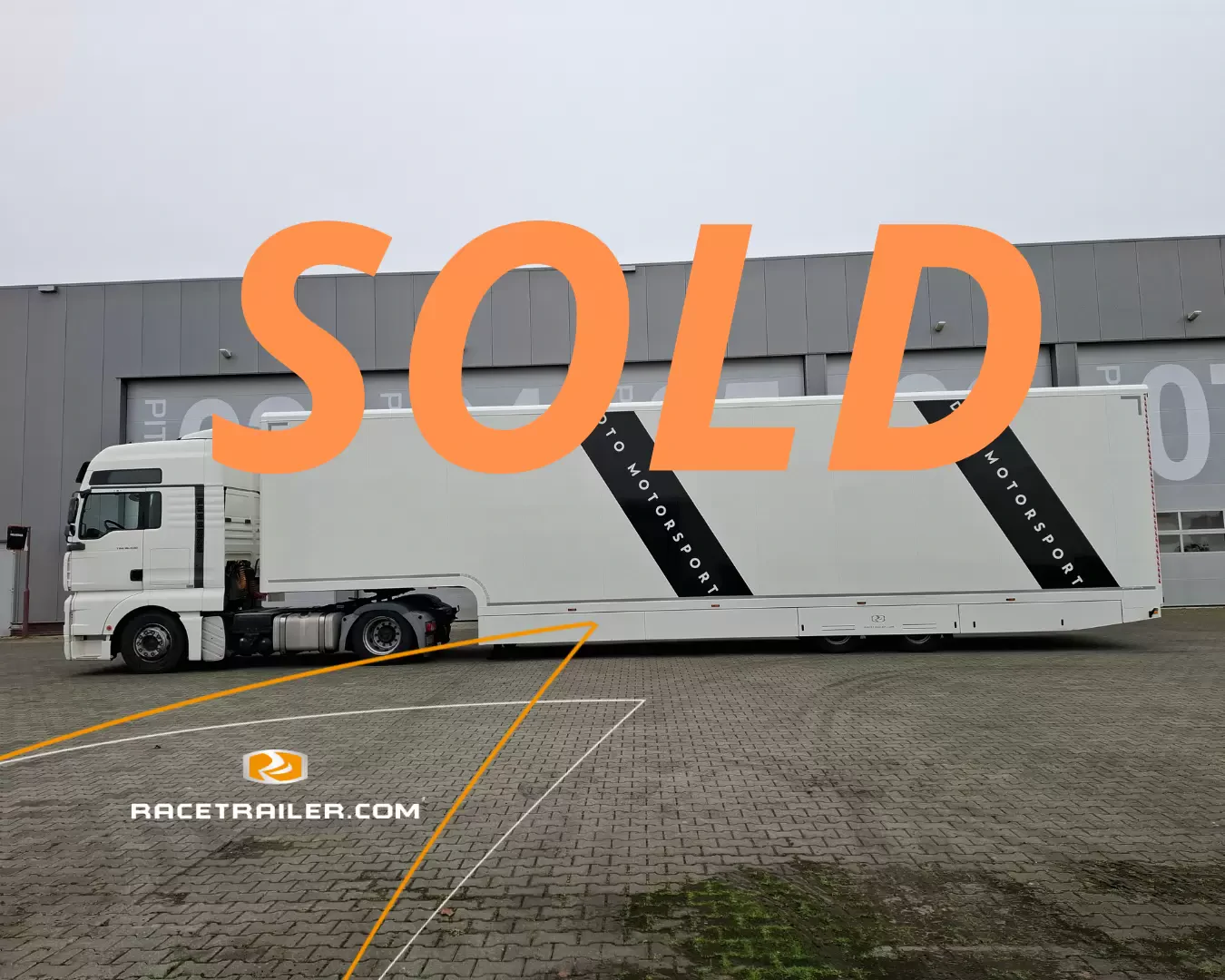 For sale: used race trailer Line-Up for 5/6 cars