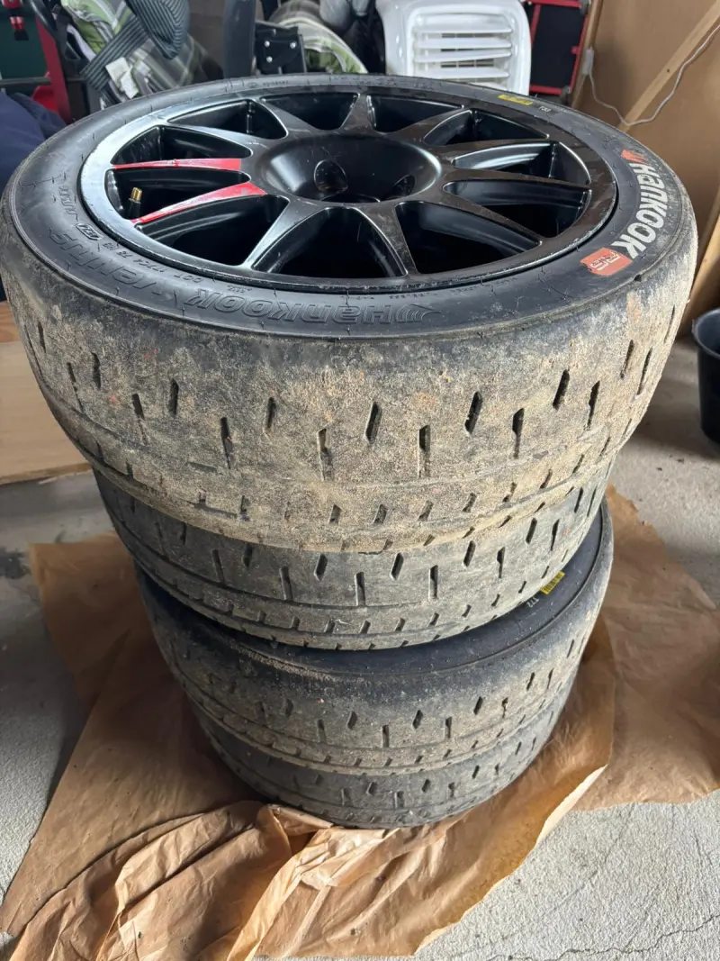 PNEUMATIQUES HANKOOK R17
