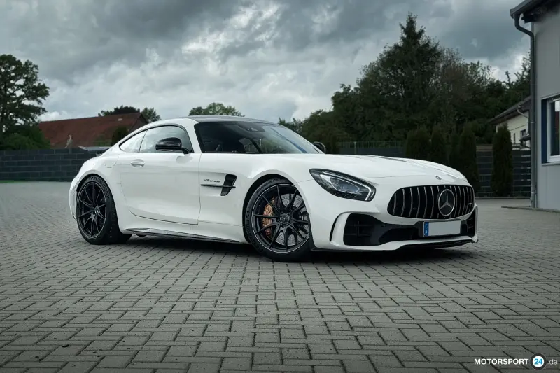 Mercedes-AMG GT R from first ownership with upgrades