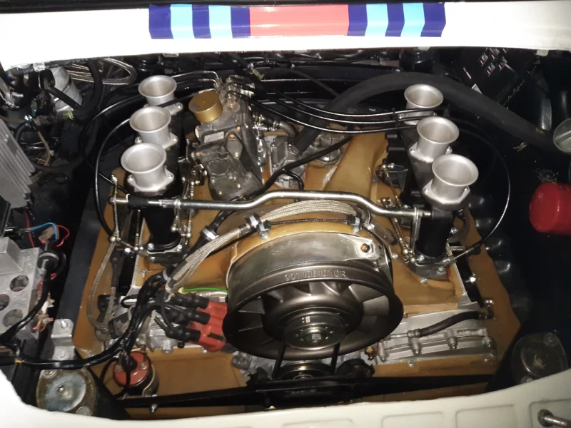 PORSCHE 911 SC GROUP 4 READY TO RACE