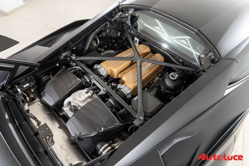 LAMBORGHINI HURACÁN STO