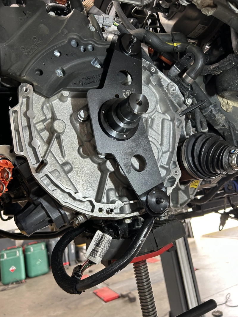 Technicien auto – 5 ans d’expérience – Débuts en sport auto