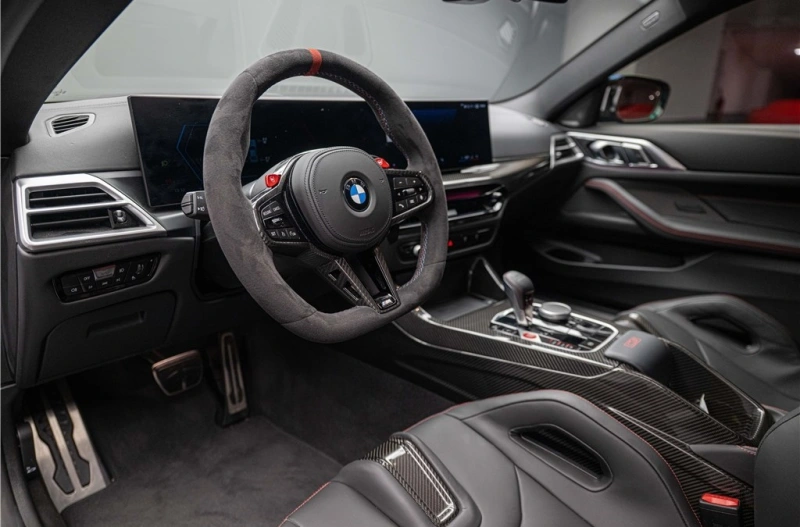 Charles Pozzi, Official Dealer Ferrari vous propose à la vente cette FERRARI 550 MARANELLO de 1998 avec 31 990 km.