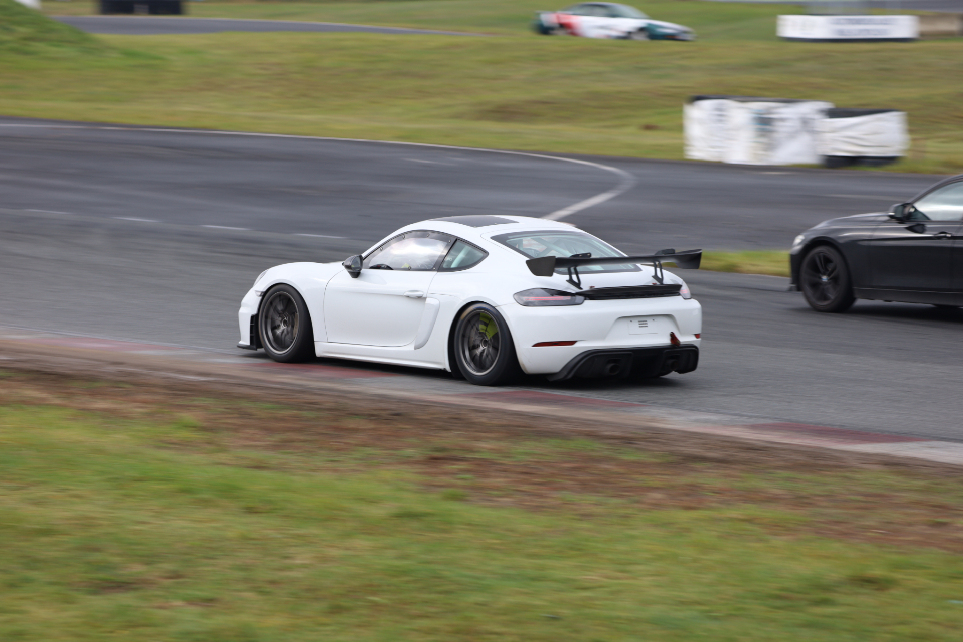 Nurburgring Langstrecken Serie 2026 - Porsche Cayman GT4 Clubsport - Siège du conducteur – photo 2